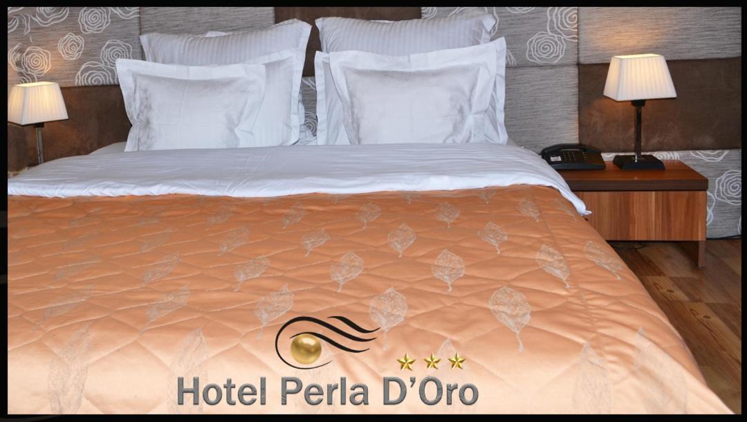 Hotel Perla D'Oro Temesvár Kültér fotó
